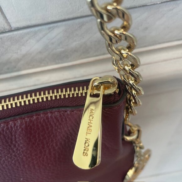 MICHAEL KORS JET SET CHAIN MESSENGER CROSSBODY LEATHER MERLOT/GOLD NWOT - Picture 5 of 16
